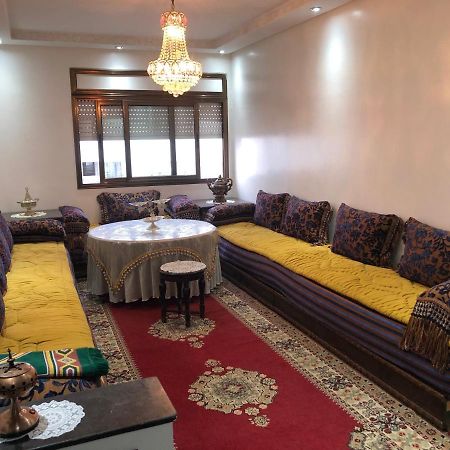 Bel Appartement Renove Proche De La Gare Du Train Rabat Eksteriør bilde
